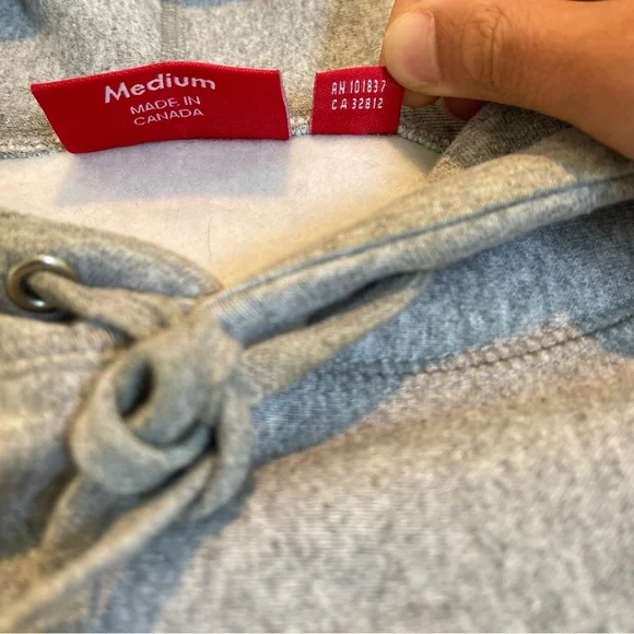 Supreme Box Logo Hoodie (FW16) Heather Grey Size Medium Lightly Worn